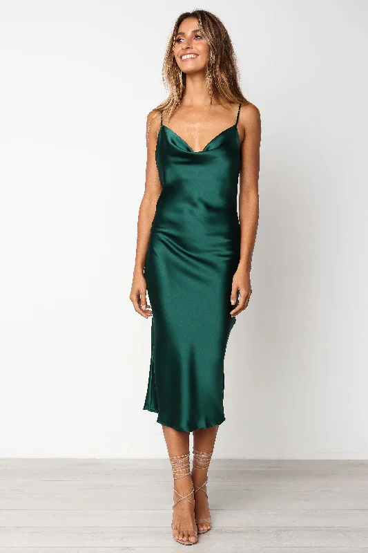 - Air box TSA certified check-inPersia Dress - Green
