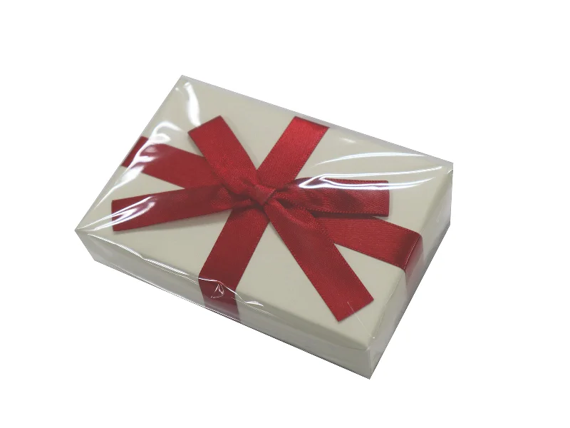- Teething and chewing toys for puppiesBox for Fresh Chocolate Ivory