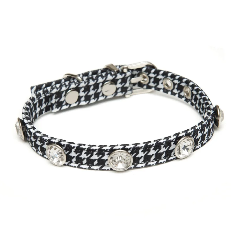  . **Cat drinking fountain filter model**Posh Puppy Collar