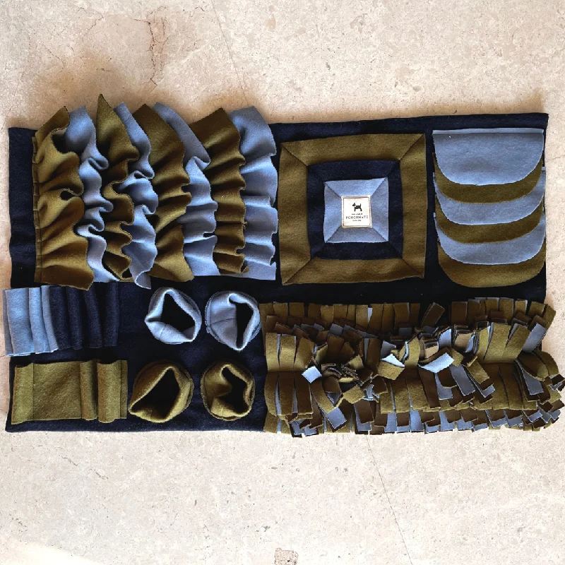 - Foldable and portable cat bagPoochMate What-The-Puzzle Snuffle Dog Mat - M/L 76 x 45 cms