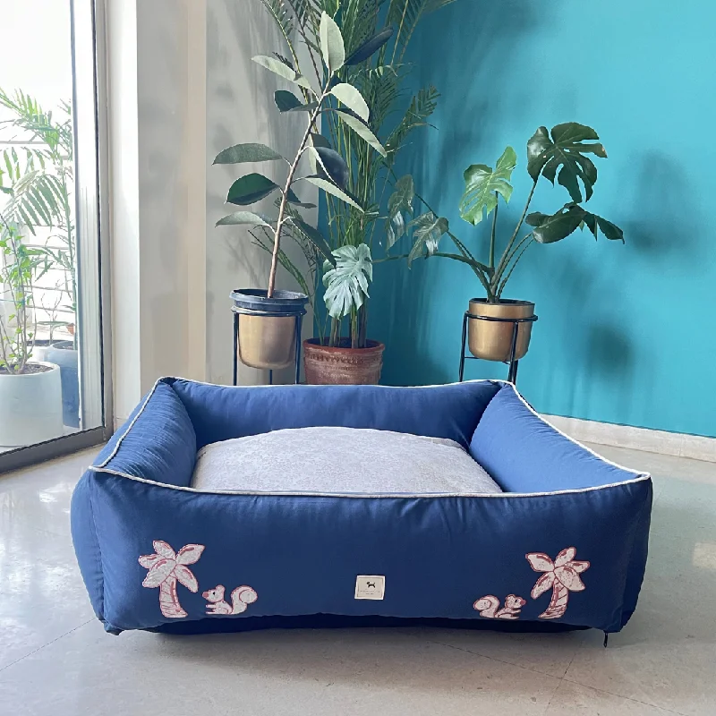 - Parrot climbing and standing wooden framePoochMate OAK 3.0 : Squirrel & Coconut Applique Blue Dog Bed: Large - Parrot climbing and standing wooden framePoochMate OAK 3.0 : Squirrel & Coconut Applique Blue Dog Bed: Large