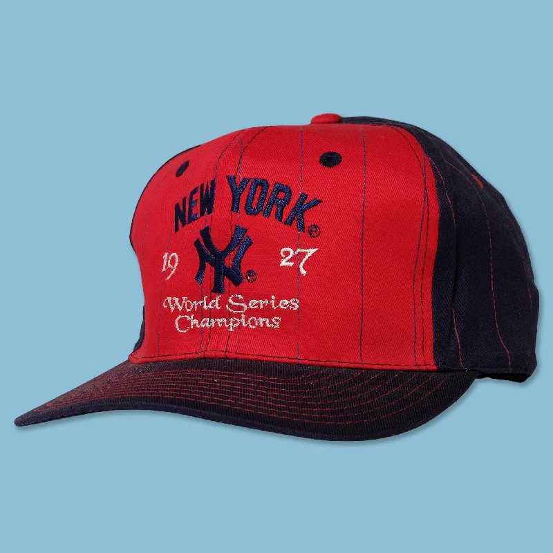 - Car dog seat beltVintage DS New York Yankees Snapback