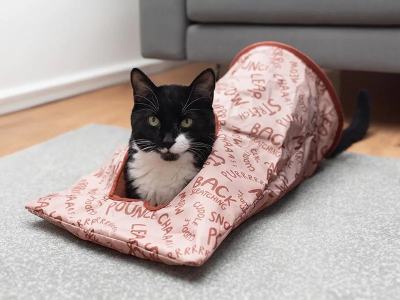 ---Rosewood Battersea Peek-A-Boo Sack