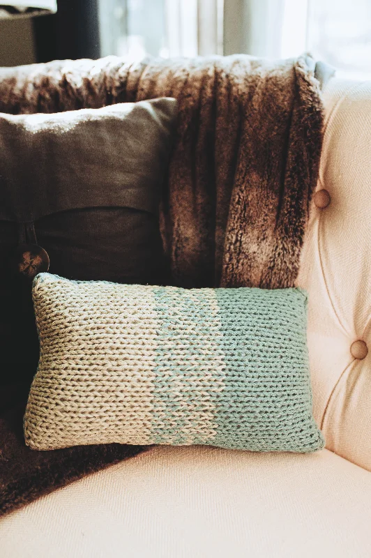 - Solid wood cat climbing frame customizedPeri Pillow (Knit)