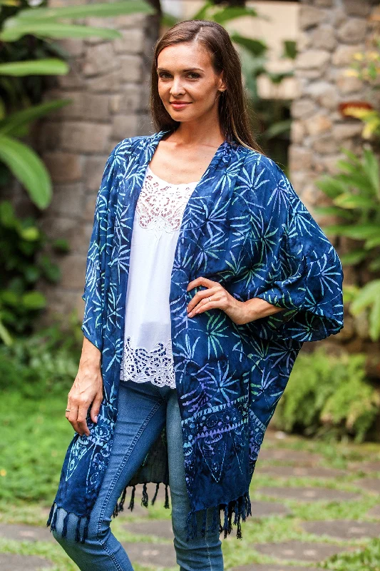- Climbing pet constant temperature heating padDenpasar Lady in Blue Leaf Motif Batik Rayon Kimono Jacket in Blue from Bali