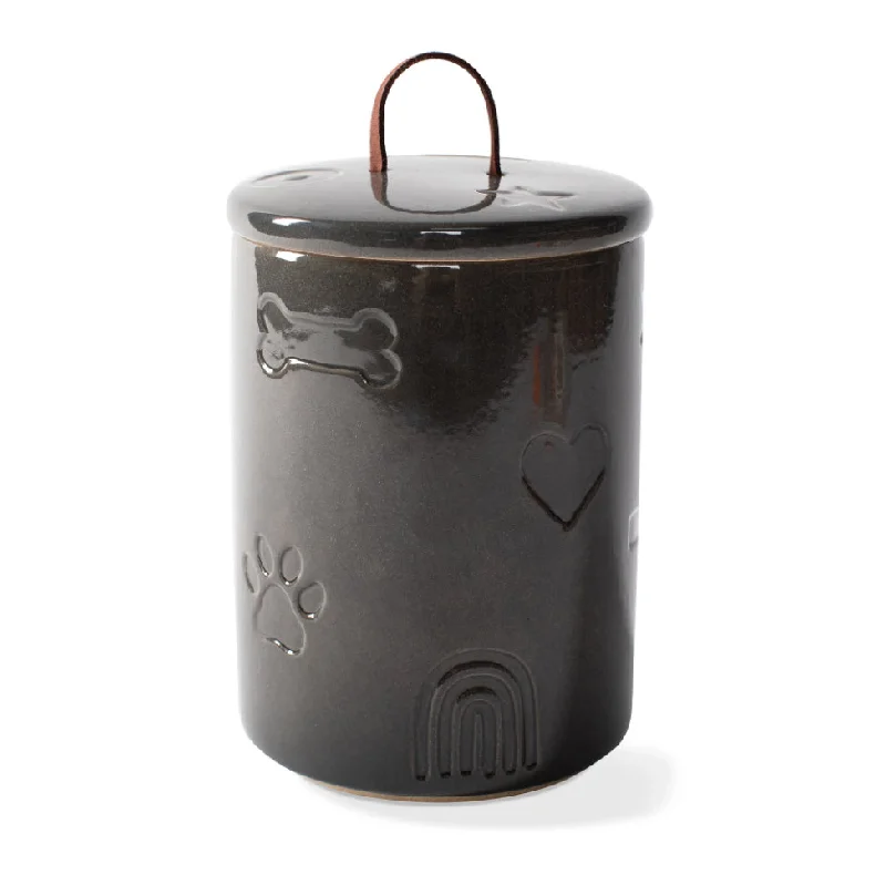 Focus on health and safety:Treat Shapes Treat Jar