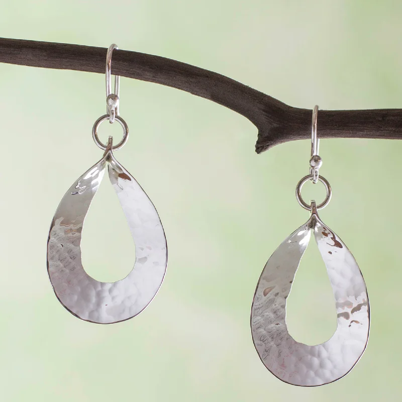 - Foldable and portable cat bagTaxco Modern Artisan Crafted Sterling Silver Earrings