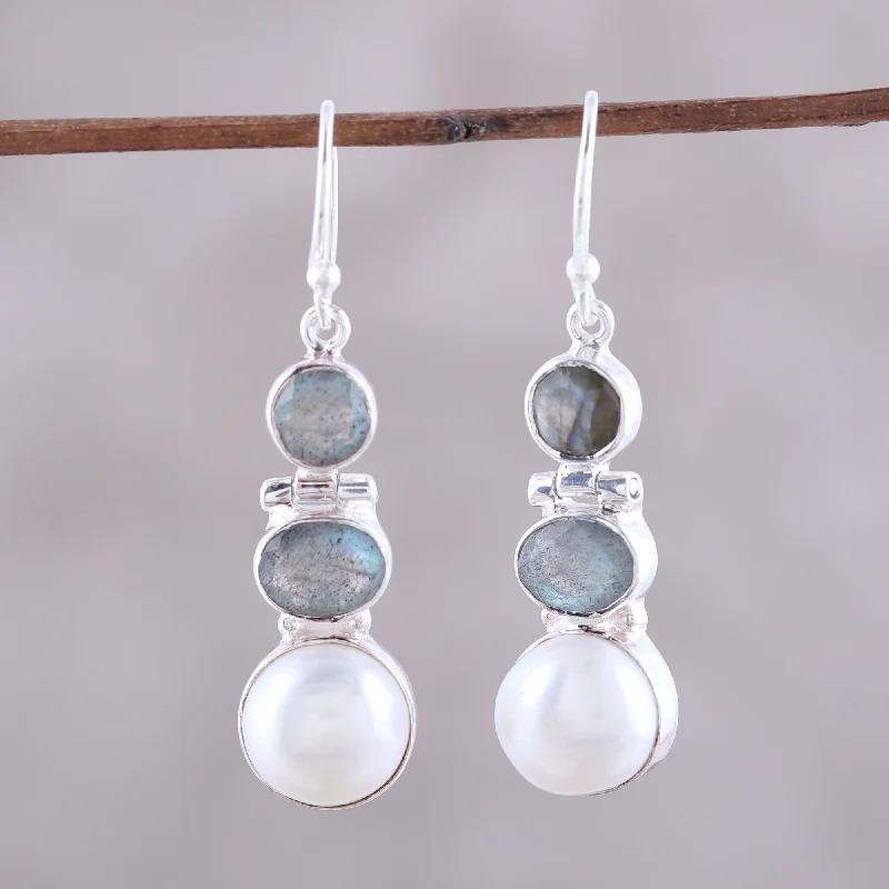 - Rabbit grass rack to prevent waste food boxDance in the Clouds Labradorite and Cultured Pearl Dangle Earrings from India